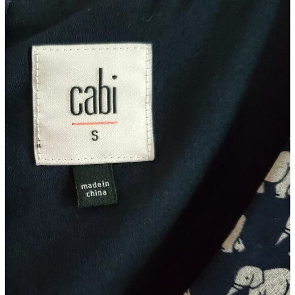 CABI Women's S Top Blue Ole Parade Elephant Wide Waist Band Slit Back Lined 36" - Picture 3 of 8